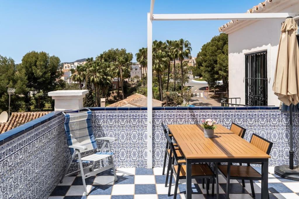 Oasis 16 Lejlighed Nerja Eksteriør billede