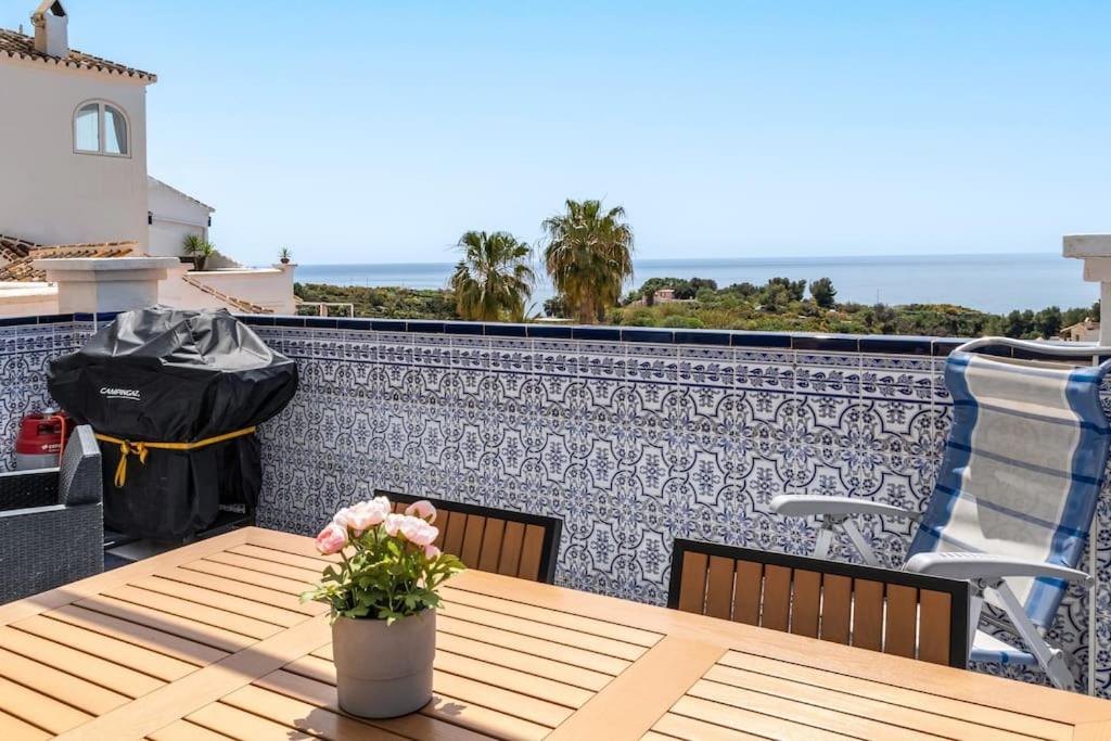 Oasis 16 Lejlighed Nerja Eksteriør billede